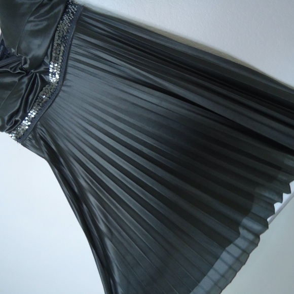 My Michelle Short Gray Formal Party Dress - Size M - Picture 5 of 8